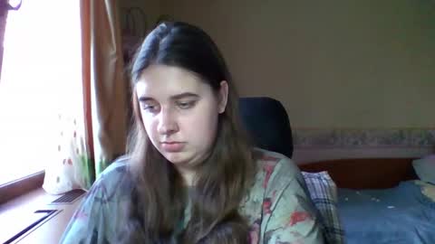 hess_luna_ online show from November 22, 10:14 am