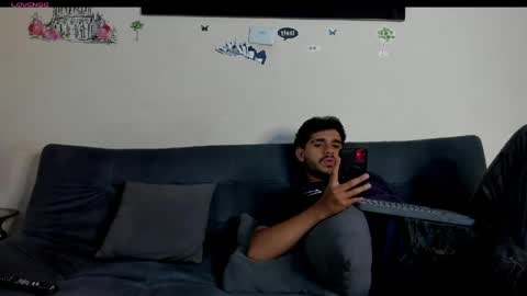 yeis online show from April 30, 8:48 pm