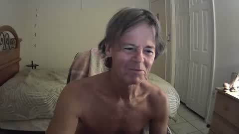 Snapshot of hewes1 chatting on June 30, 7:53 am hewes1 online show from June 30, 7:53 am