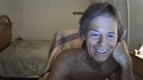 Snapshot of hewes1 chatting on July 1, 12:34 am hewes1 online show from July 1, 12:34 am