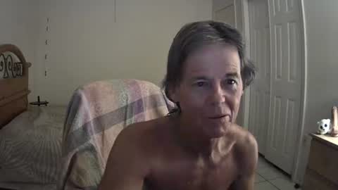 Snapshot of hewes1 chatting on July 10, 6:39 am hewes1 online show from July 10, 6:39 am