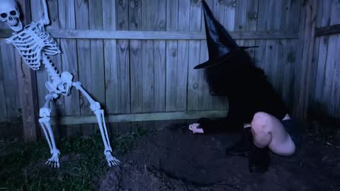 Snapshot of hexivu chatting on October 29, 2:58 am salem online show from October 29, 2:58 am