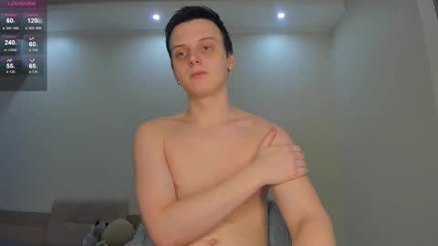 Snapshot of hey_chrisss chatting on October 30, 1:12 pm Christian online show from October 30, 1:12 pm