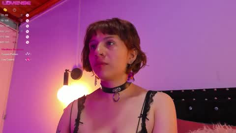 Noraly  online show from September 15, 4:12 am