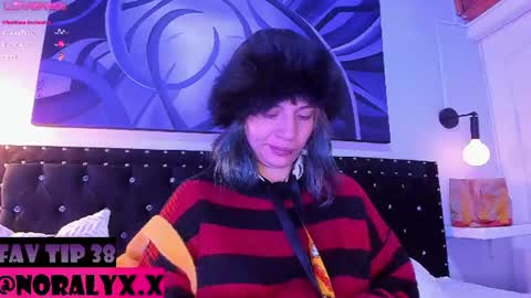 Noraly  online show from August 3, 4:11 am