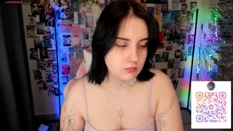 Tessa online show from March 4, 7:20 pm