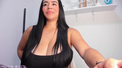 Snapshot of heycharlotte chatting on September 15, 9:15 pm charlotte new account online show from September 15, 9:15 pm