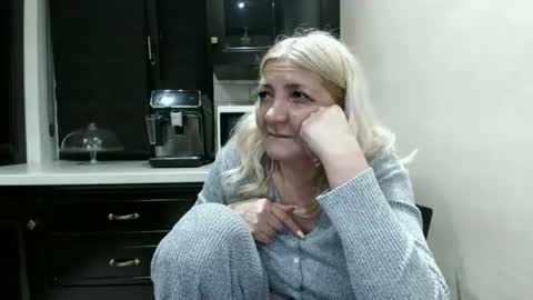 Heyheygrey online show from February 14, 7:43 pm