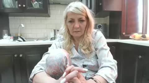Heyheygrey online show from June 11, 3:59 am