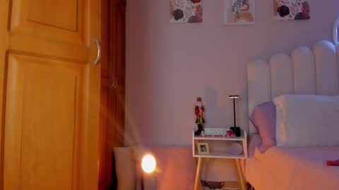 Martina Ricci Show schedule Monday to Friday 8am colombia time I work some weekends  online show from December 17, 1:50 pm