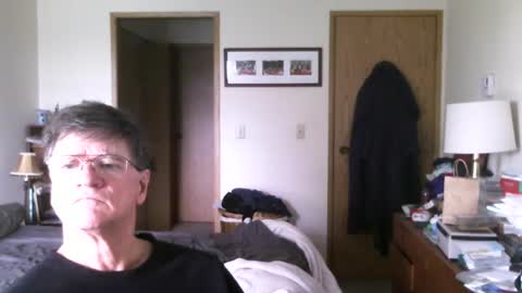 Snapshot of hg99too chatting on December 2, 6:21 pm hg99too online show from December 2, 6:21 pm