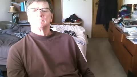 Snapshot of hg99too chatting on December 8, 6:17 pm hg99too online show from December 8, 6:17 pm