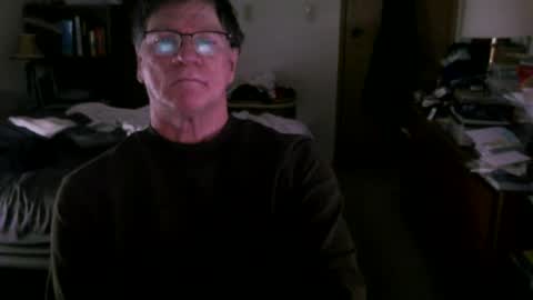 Snapshot of hg99too chatting on December 10, 3:22 pm hg99too online show from December 10, 3:22 pm