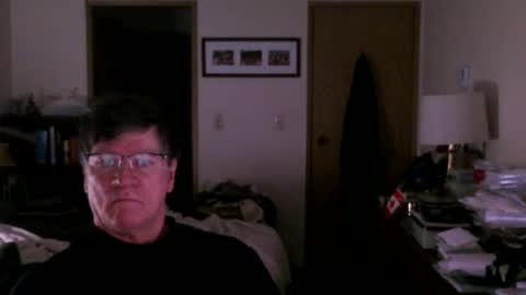 Snapshot of hg99too chatting on January 3, 2:51 pm hg99too online show from January 3, 2:51 pm