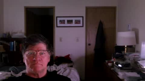 Snapshot of hg99too chatting on January 29, 3:04 pm hg99too online show from January 29, 3:04 pm