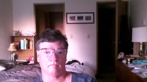 Snapshot of hg99too chatting on September 11, 2:06 pm hg99too online show from September 11, 2:06 pm