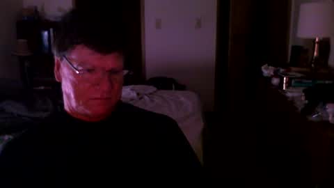 Snapshot of hg99too chatting on October 7, 1:52 pm hg99too online show from October 7, 1:52 pm