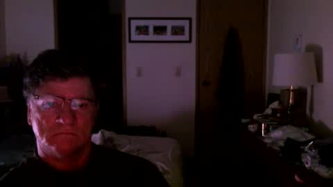 Snapshot of hg99too chatting on October 20, 1:44 pm hg99too online show from October 20, 1:44 pm