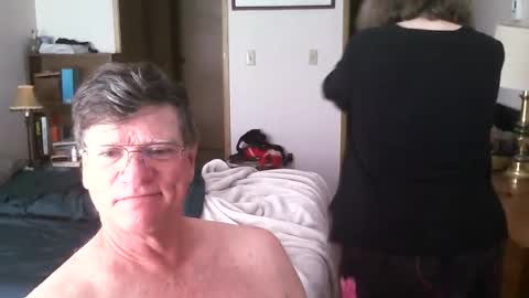 hg99too online show from June 18, 2:32 pm
