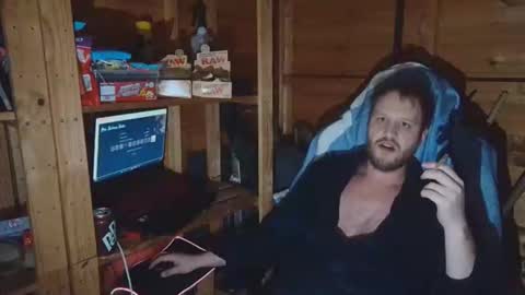 Snapshot of hharveyden chatting on March 8, 9:51 pm H Dawg online show from March 8, 9:51 pm