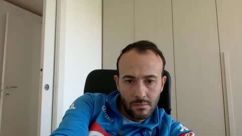 Snapshot of hhombre chatting on October 24, 9:17 am hhombre online show from October 24, 9:17 am