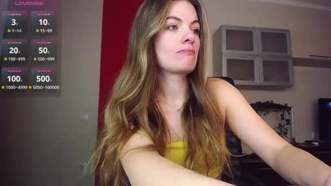 Lina online show from March 2, 8:16 am