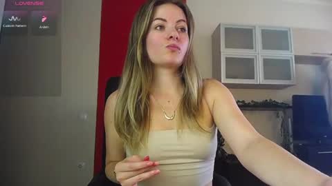 Lina online show from June 7, 9:57 am