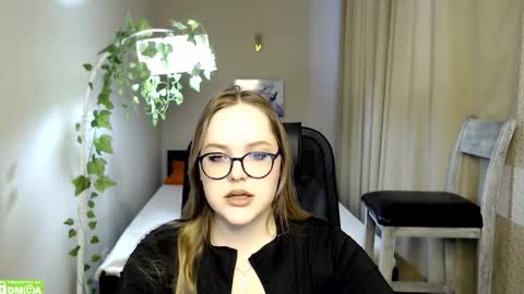 hi_haos online show from February 18, 11:39 am