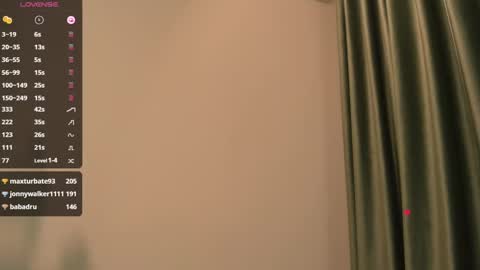 Snapshot of hiaru_cutie chatting on December 25, 12:15 pm Hiaru online show from December 25, 12:15 pm