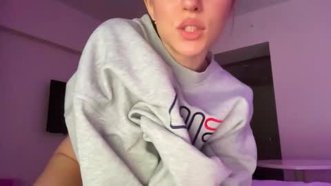 S online show from March 15, 4:24 pm