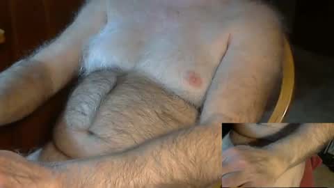 Snapshot of higgins11 chatting on December 24, 12:44 am higgins11 online show from December 24, 12:44 am