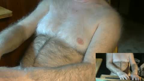 Snapshot of higgins11 chatting on December 26, 1:07 am higgins11 online show from December 26, 1:07 am