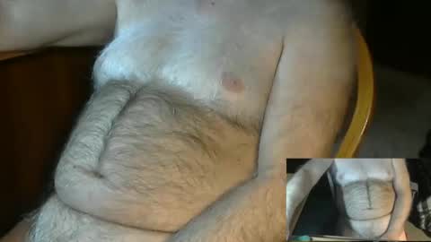 Snapshot of higgins11 chatting on January 18, 4:15 am higgins11 online show from January 18, 4:15 am