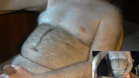 Snapshot of higgins11 chatting on January 31, 1:54 am higgins11 online show from January 31, 1:54 am