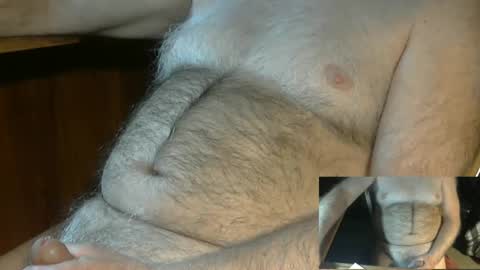 Snapshot of higgins11 chatting on February 8, 4:25 am higgins11 online show from February 8, 4:25 am