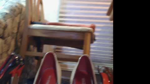 Snapshot of high_heeledguy chatting on May 1, 11:31 pm high_heeledguy online show from May 1, 11:31 pm