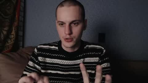 Snapshot of higherdegree chatting on April 13, 10:15 pm higherdegree online show from April 13, 10:15 pm