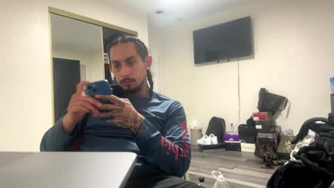 Snapshot of hihello7777 chatting on October 6, 3:48 am hihello7777 online show from October 6, 3:48 am