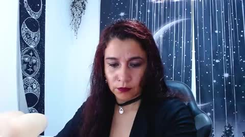 Snapshot of hikaryfire chatting on October 7, 11:29 am hikaryfire online show from October 7, 11:29 am