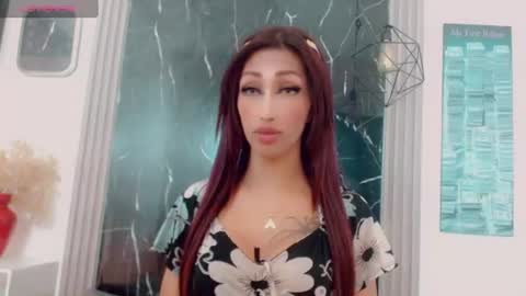 Snapshot of hilary_avilan chatting on July 20, 6:43 pm Hilary Avilan online show from July 20, 6:43 pm
