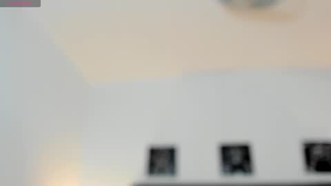 hilary_tailor online show from February 4, 11:27 am