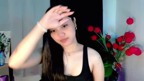 hilarymolly online show from December 22, 9:01 pm