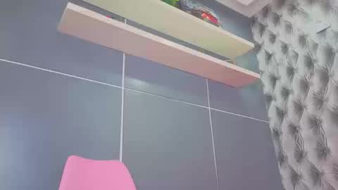  Hillary  online show from February 18, 8:27 pm