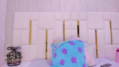 Hillary online show from January 19, 11:14 am