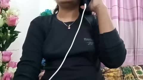 himuhimu22 online show from January 24, 7:39 pm