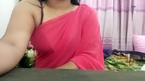 himuhimu22 online show from February 5, 7:10 pm