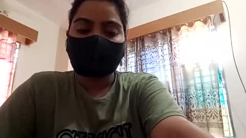 himuhimu22 online show from September 10, 8:25 am