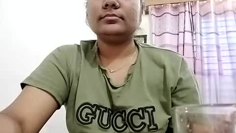 himuhimu22 online show from November 17, 10:43 am