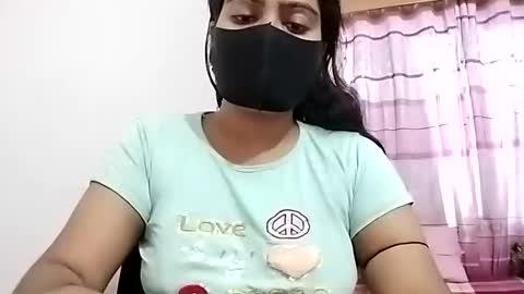 himuhimu22 online show from June 9, 8:48 am