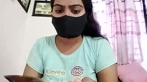 himuhimu22 online show from June 11, 6:55 am